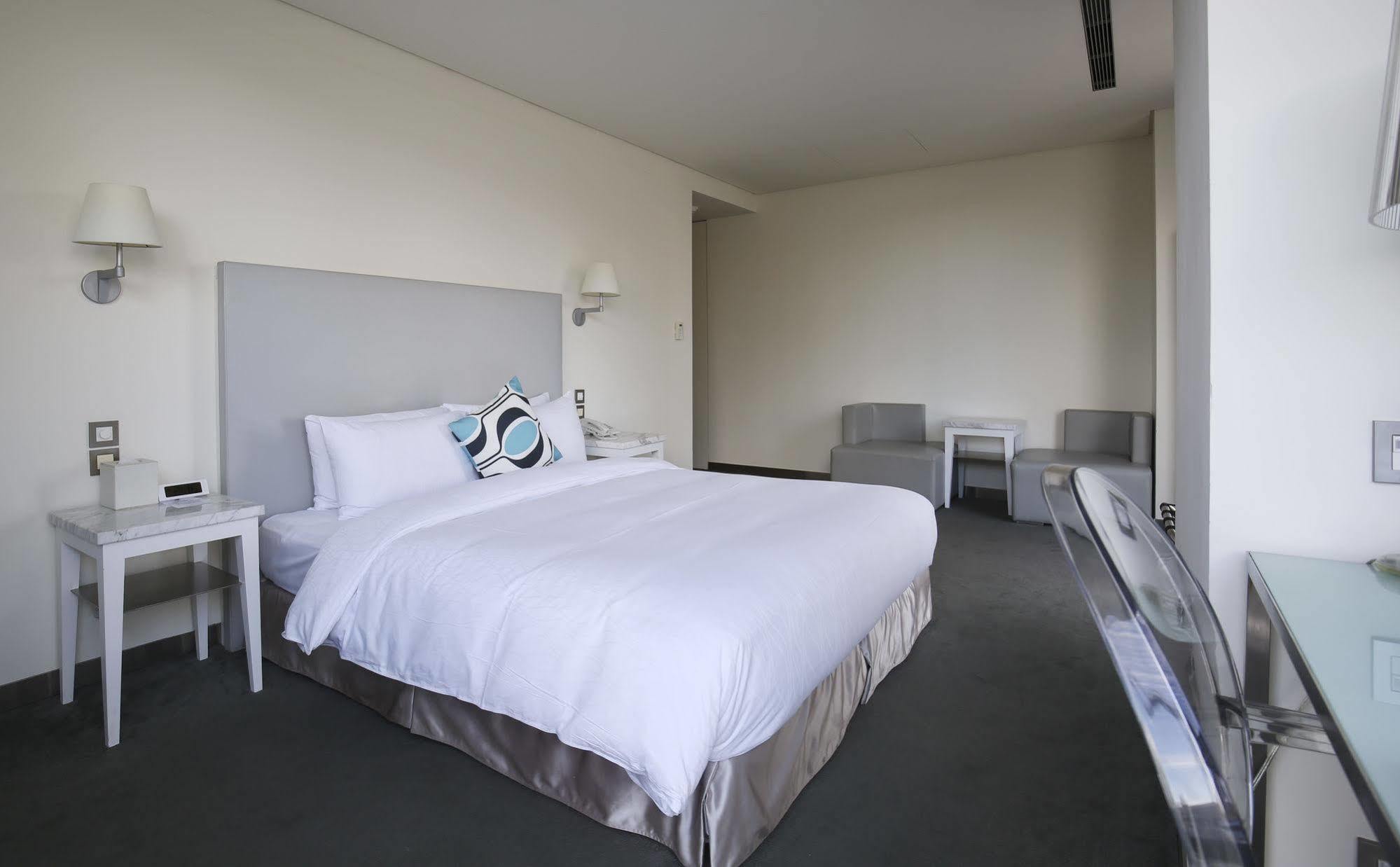 Ambience Hotel Đài Bắc Ngoại thất bức ảnh